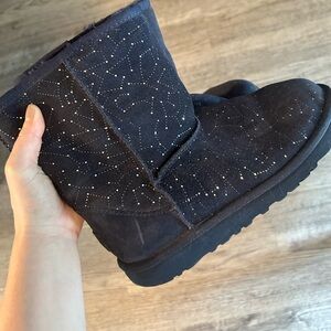 Authentic Ugg Australia constellation boots